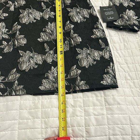 Lulu's Black and Metallic Silver Floral Long Sleeve Dress size L NWT - Picture 6 of 7